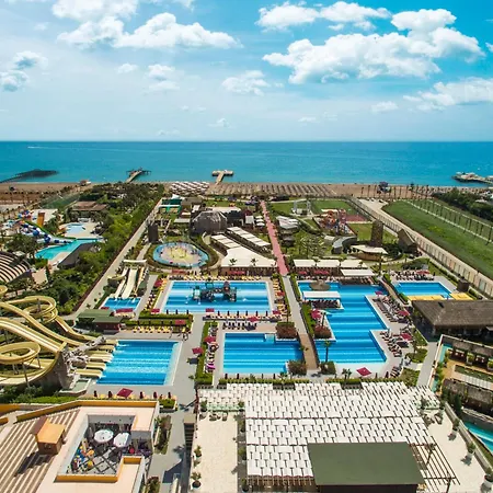 Aska Lara & מלון אנטליה