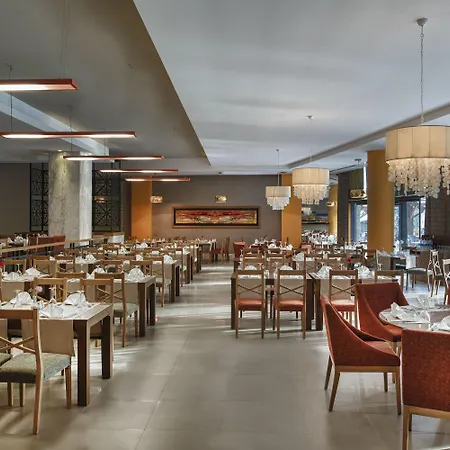 Aska Lara & 5* Antalya