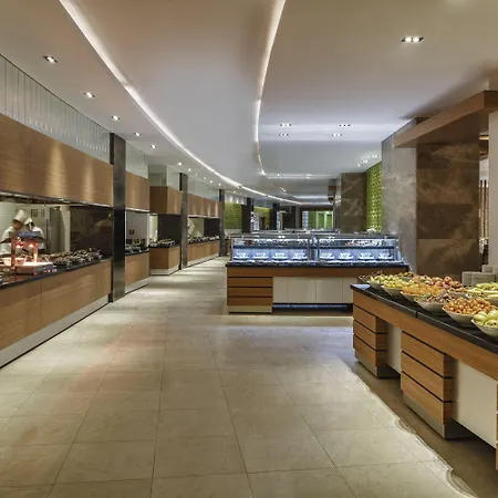 מלון Aska Lara & 5*