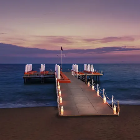 Aska Lara & אנטליה