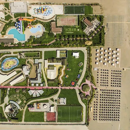 Aska Lara & Hotel 5*