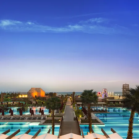 מלון Aska Lara & 5*