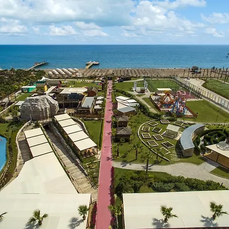 Aska Lara & Antalya