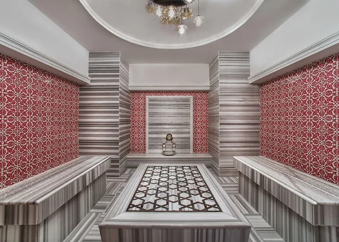 Aska Lara & Hotel 5*